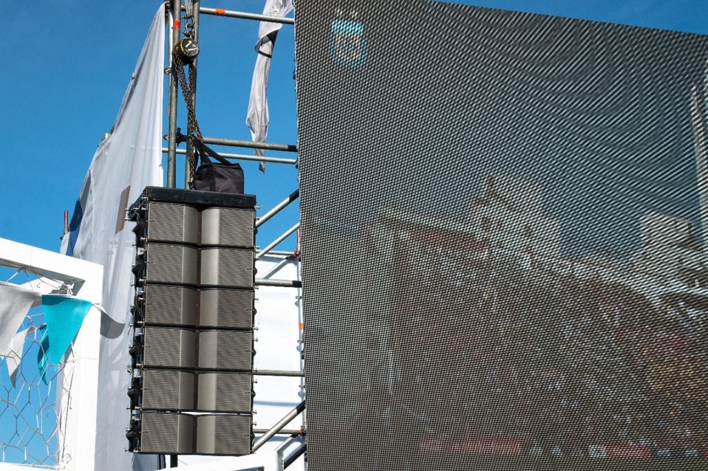 El Mundial Suena Junto a Grupo Lavecchia y Stanich Audio